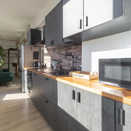 Casa Madera With Lovely Terrace Apartment